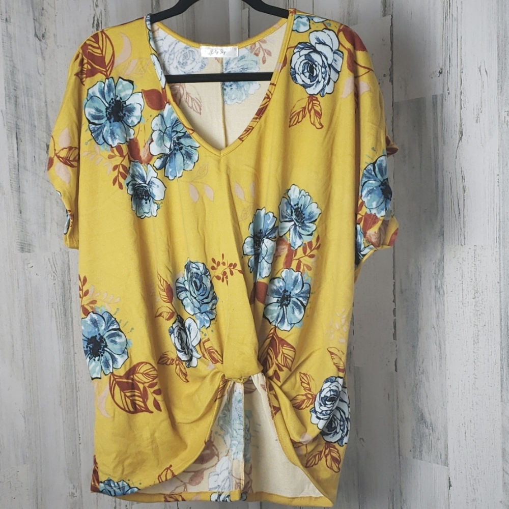 Floral Print Blouse PLUS